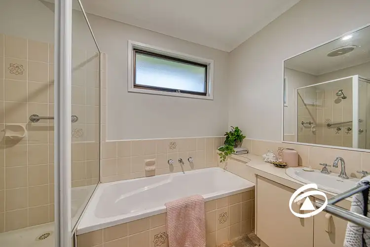 Sixth view of Homely house listing, 35 Simon Drive, Pakenham VIC 3810