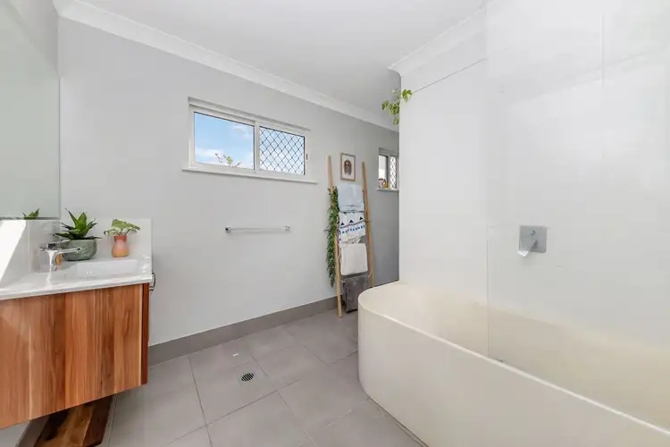 Fifth view of Homely townhouse listing, 8/50 Railway Avenue, Railway Estate QLD 4810