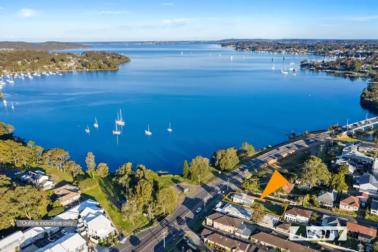 311 Main Road, Fennell Bay NSW 2283