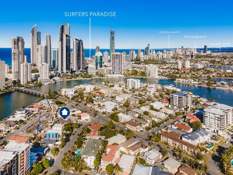 2/35 Darrambal Street, Chevron Island QLD 4217