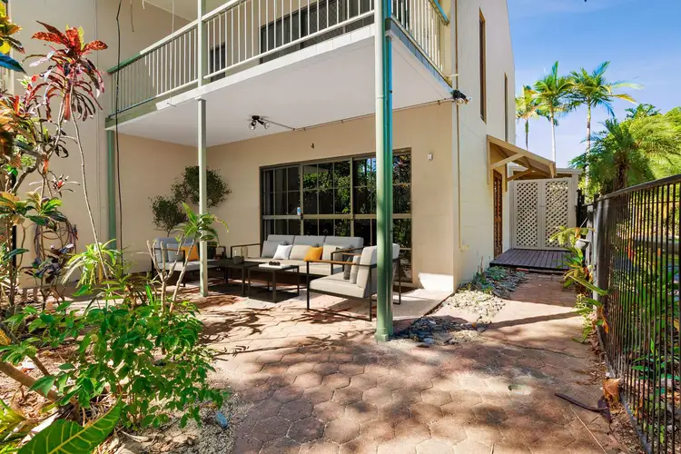 4/23 Hibiscus Lane, Holloways Beach QLD 4878