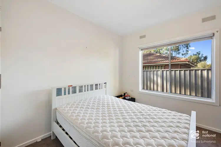 Fourth view of Homely unit listing, 1/6 Minto Street, Quarry Hill VIC 3550