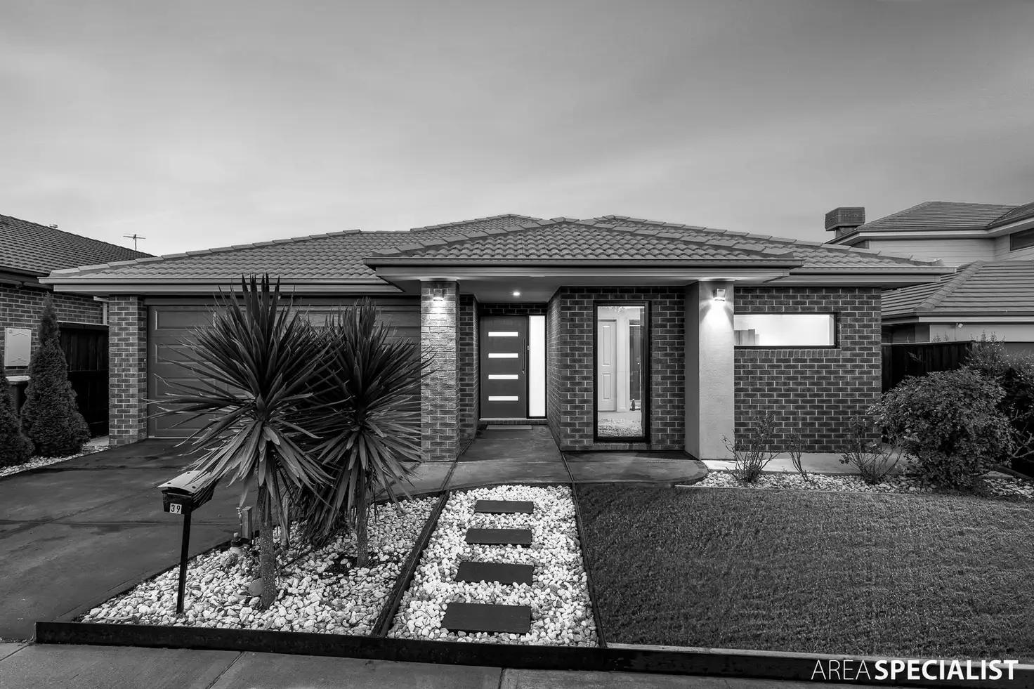 Main view of Homely house listing, 39 Kurrali Crescent, Werribee VIC 3030