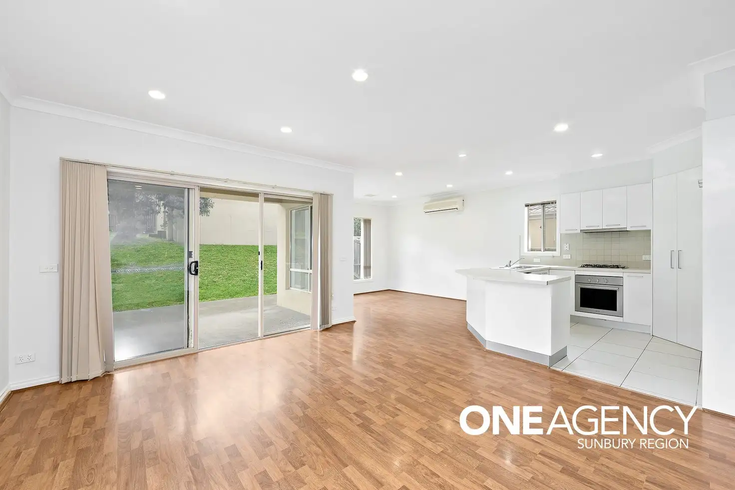 Main view of Homely house listing, 20 Saxonwood Drive, Sunbury VIC 3429