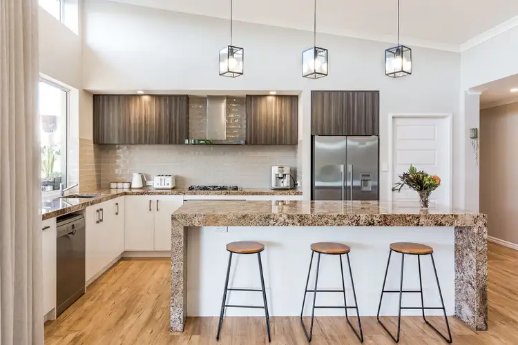 Fifth view of Homely house listing, 10 Kinross Loop, Quindalup WA 6281