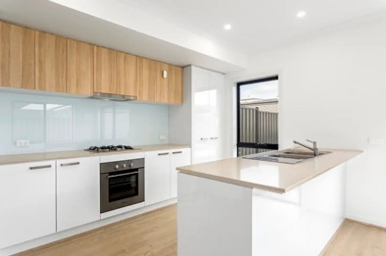 Main view of Homely townhouse listing, 7 Baltic Walk, Craigieburn VIC 3064