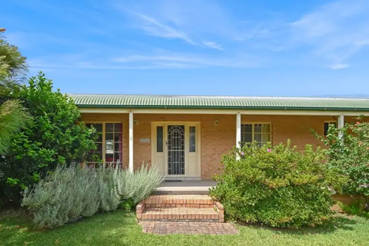 2 Penguins Head Road, Culburra Beach NSW 2540