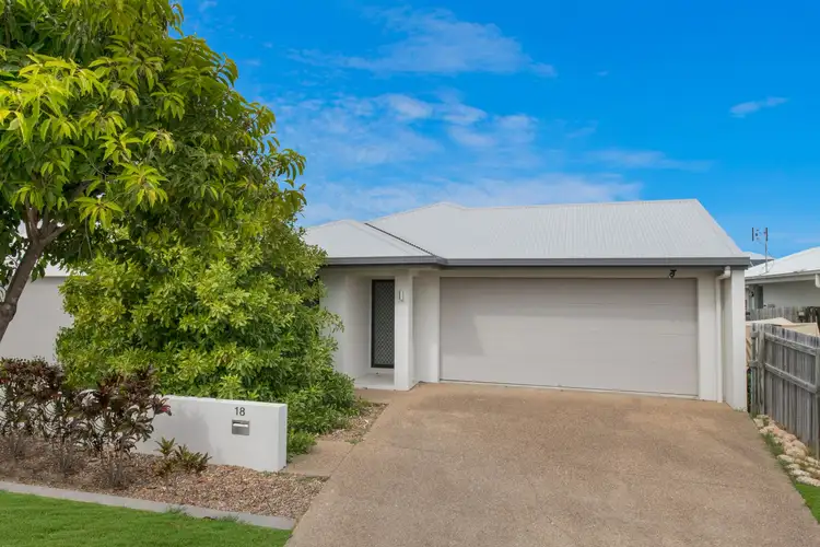 18 Barklya Street, Mount Low QLD 4818