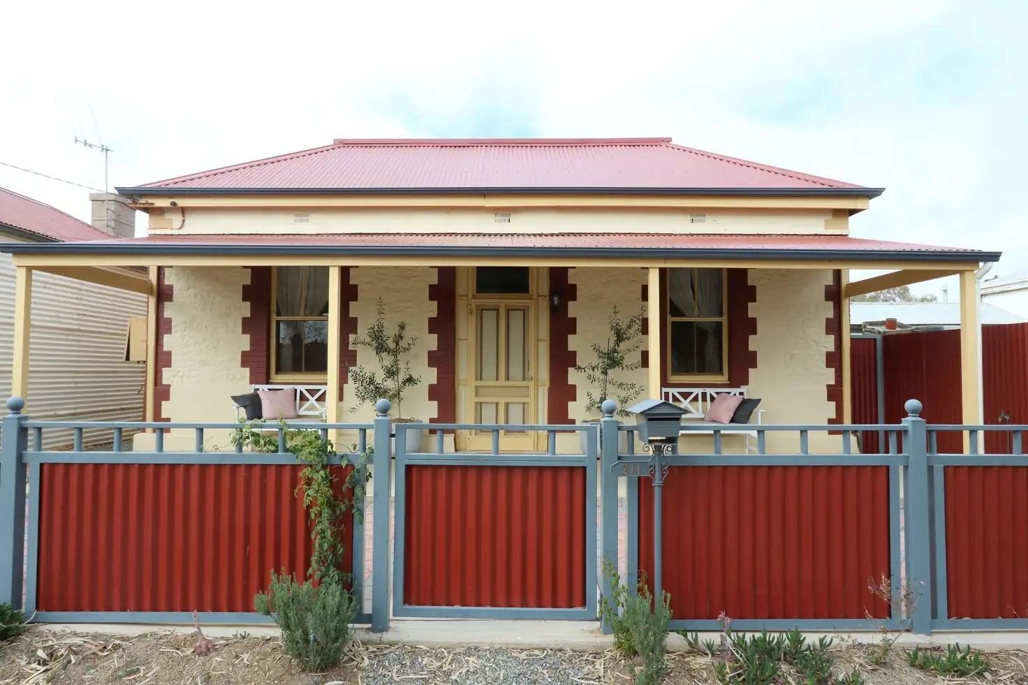 Main view of Homely house listing, 211 Rowe Street, Broken Hill NSW 2880