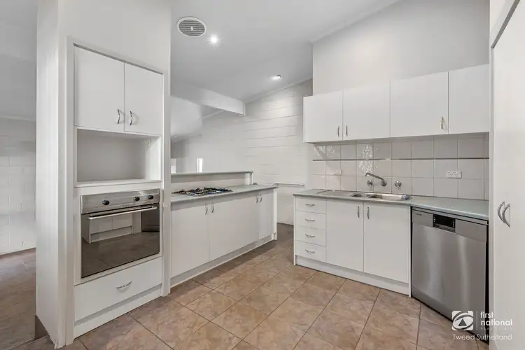 Fourth view of Homely house listing, 10 McCalman Court, Strathdale VIC 3550