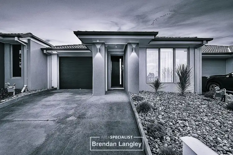62 Belmont Crescent, Pakenham VIC 3810