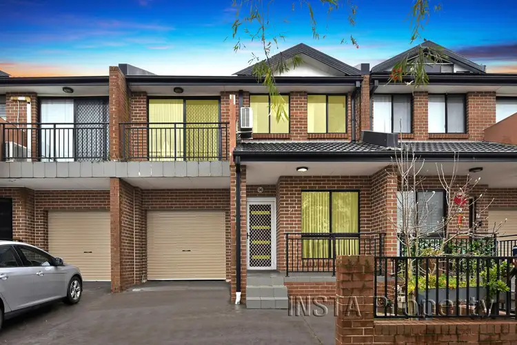 2/14 Rose Street, Sefton NSW 2162