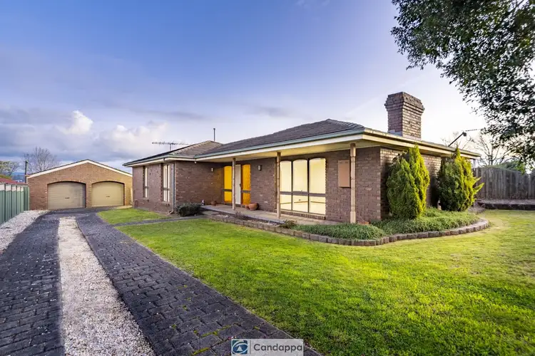 Main view of Homely house listing, 4 Earl Court, Warragul VIC 3820