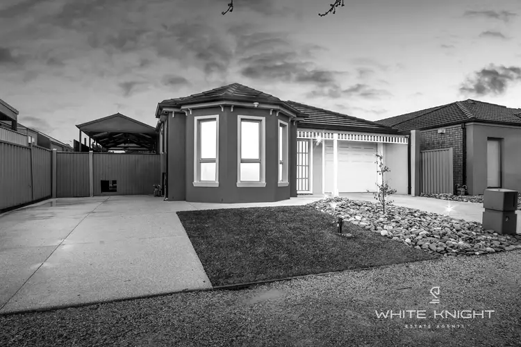 13 Studley Park Way, Caroline Springs VIC 3023