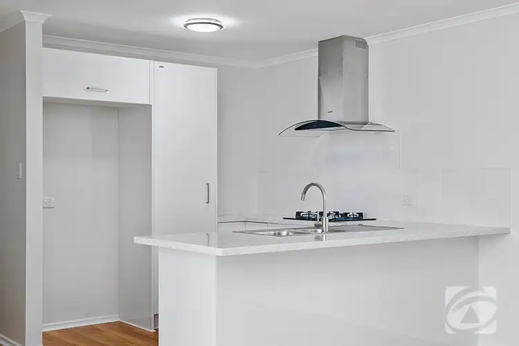 31 Candlebark Court, Craigmore SA 5114