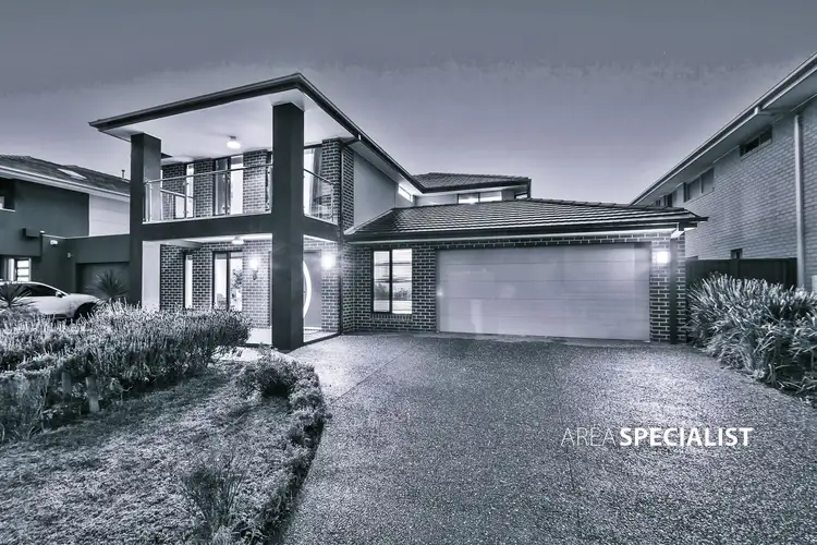 12 Burnham Crescent, Keysborough VIC 3173