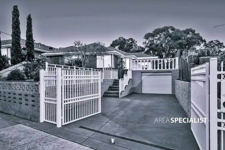 87 Bundeena Avenue, Keysborough VIC 3173