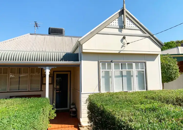 44 Hare Street, Lamington WA 6430
