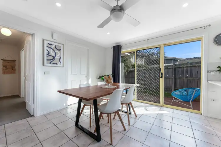 Fourth view of Homely unit listing, 2/6 Mussert Avenue, Dingley Village VIC 3172