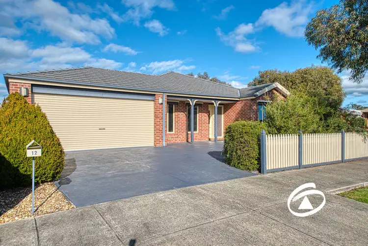 12 Royanne Close, Bunyip VIC 3815