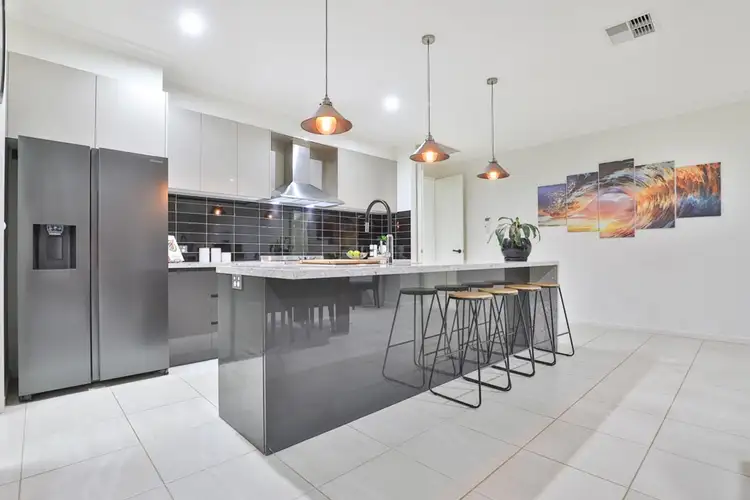 Third view of Homely house listing, 10 Henrys Run Drive, Mildura VIC 3500