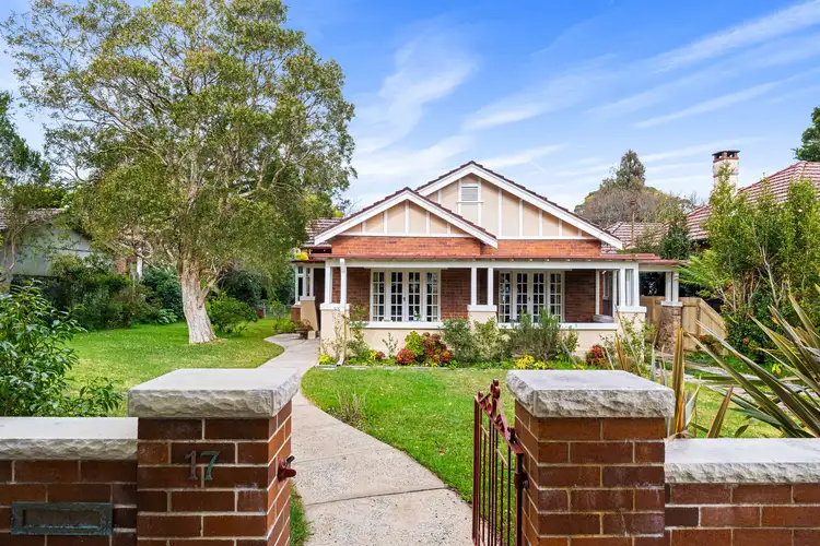 17 Duntroon Avenue, Roseville NSW 2069