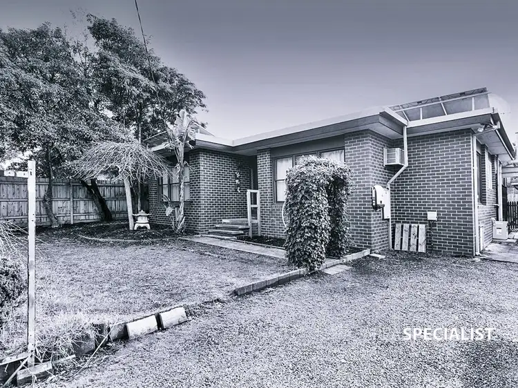 13 Bungalook Road West, Heathmont VIC 3135