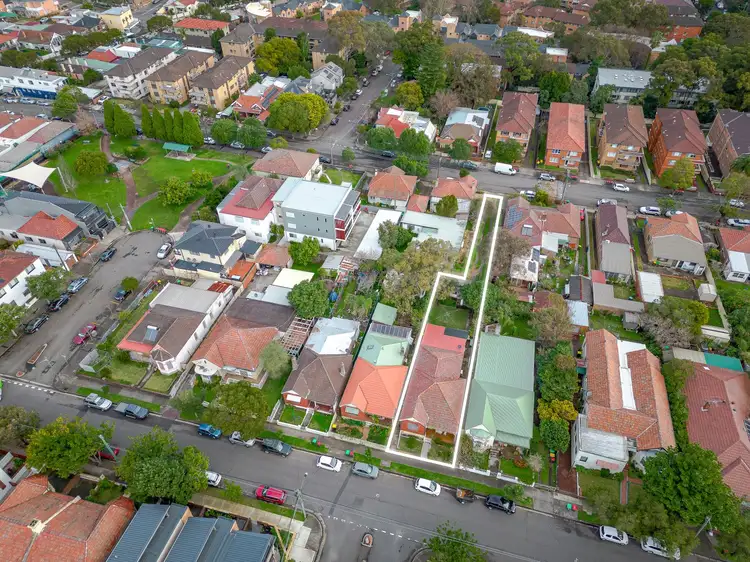 30 Warren Road, Marrickville NSW 2204