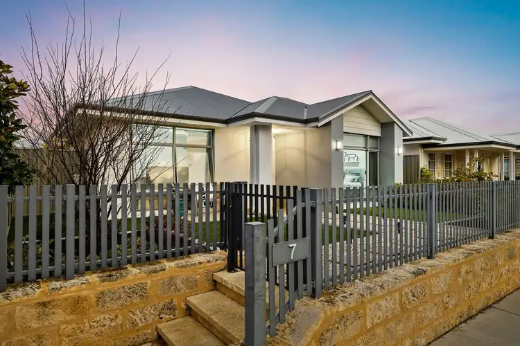 7 Tepito Grove, Alkimos WA 6038