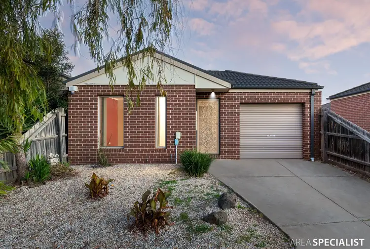 Second view of Homely house listing, 2/6 Montana Drive, Werribee VIC 3030