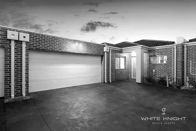 2/12 Henry Street, St Albans VIC 3021
