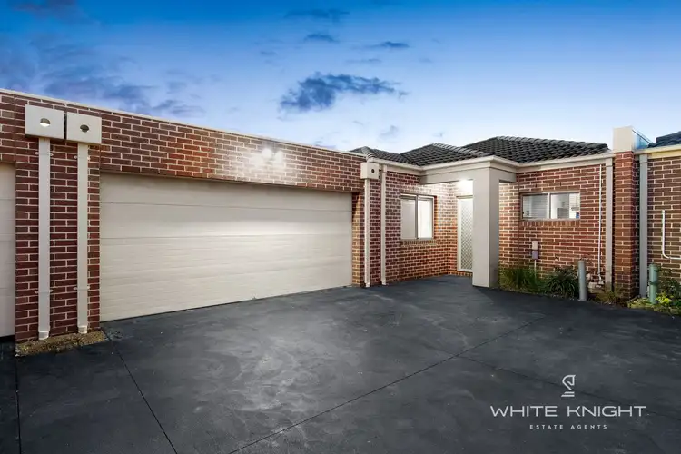 Second view of Homely unit listing, 2/12 Henry Street, St Albans VIC 3021