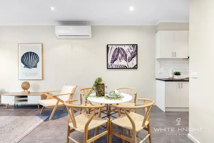 Fifth view of Homely unit listing, 2/12 Henry Street, St Albans VIC 3021