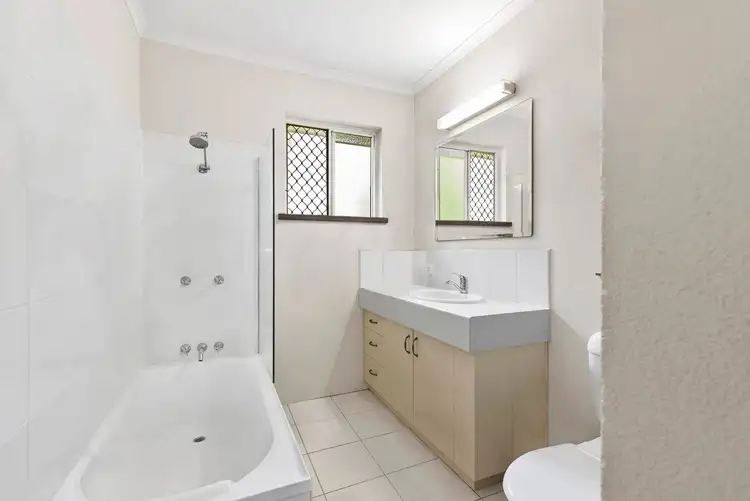 Fifth view of Homely villa listing, 4/3-4 Seary Close, Whitfield QLD 4870