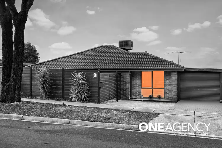 21 Kingsley Drive, Sunbury VIC 3429