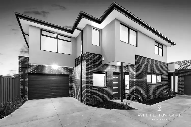 2/43 McArthur Avenue, St Albans VIC 3021