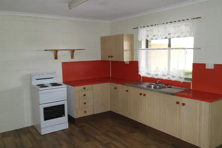Fourth view of Homely block of units listing, 122 Broad Street, Sarina QLD 4737
