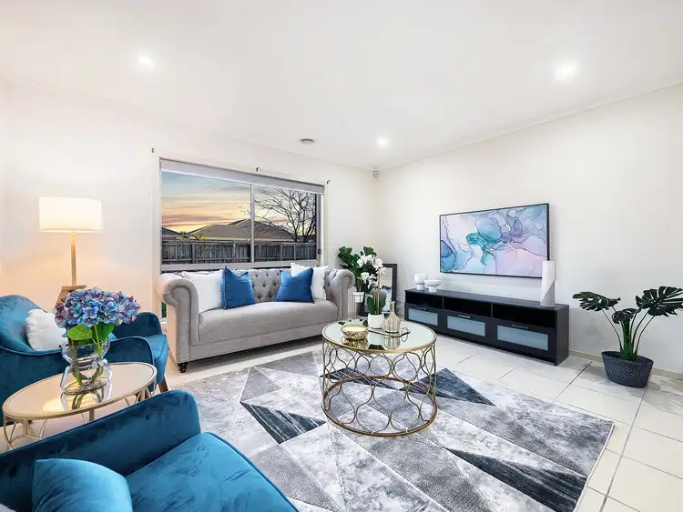 Fifth view of Homely house listing, 2 Red Gum Circuit, Pakenham VIC 3810