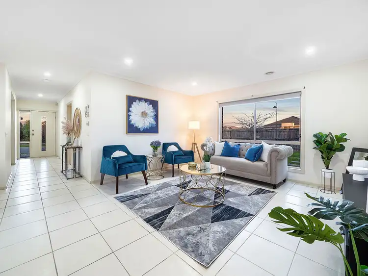 Sixth view of Homely house listing, 2 Red Gum Circuit, Pakenham VIC 3810