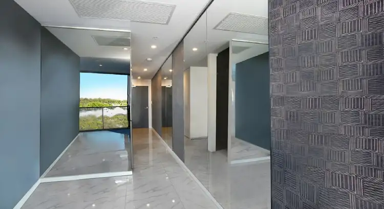 Fifth view of Homely unit listing, 4211/5 Harbour Side Court, Biggera Waters QLD 4216