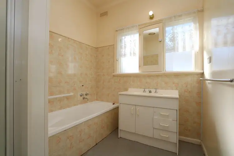 Fifth view of Homely house listing, 16 Golden Wattle Drive, Maryborough VIC 3465