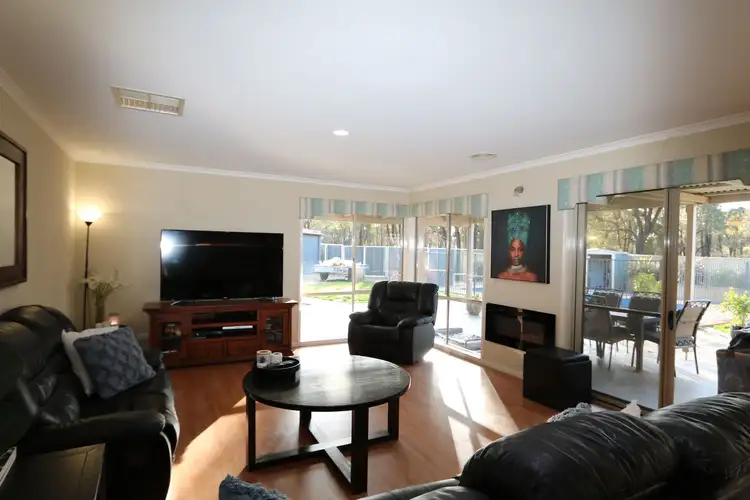Sixth view of Homely house listing, 9 Bristol Court, Maryborough VIC 3465