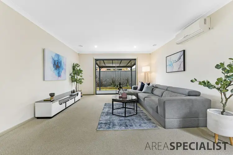 Third view of Homely house listing, 32 Jupiter Crescent, Cranbourne West VIC 3977