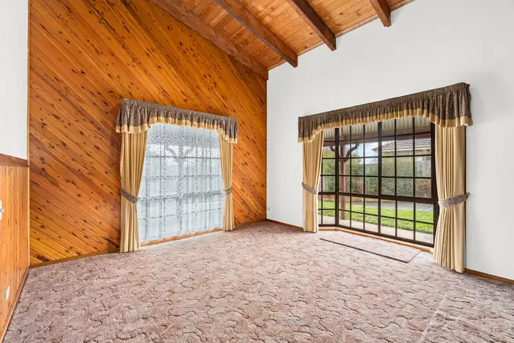 Sixth view of Homely house listing, 1 Blake Court, Traralgon VIC 3844