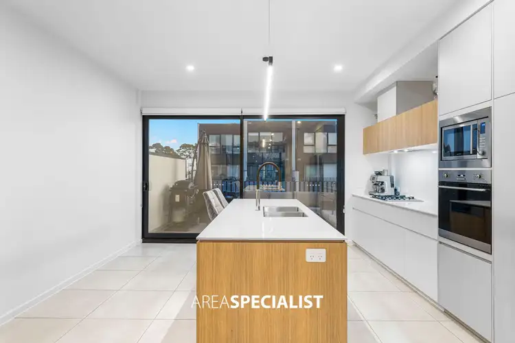 Sixth view of Homely unit listing, 2/60 Cheltenham Road, Dandenong VIC 3175
