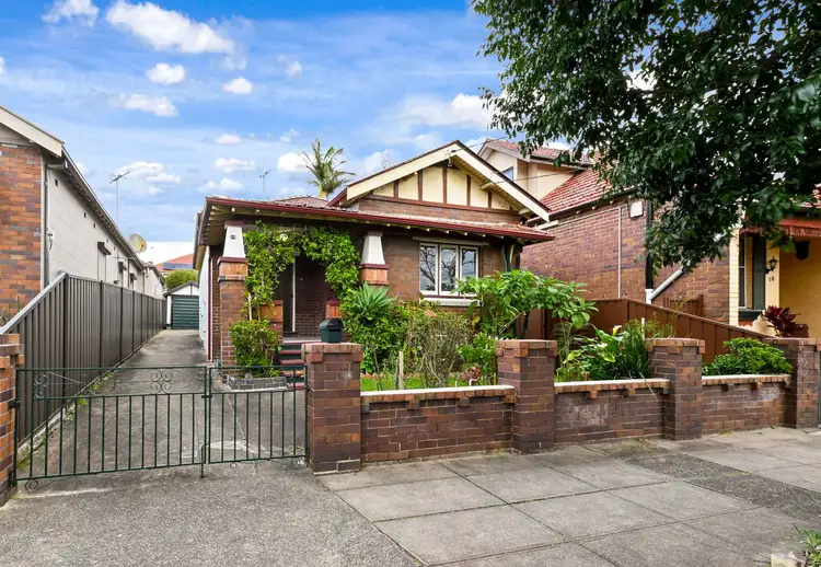 16 Greenbank Street, Marrickville NSW 2204