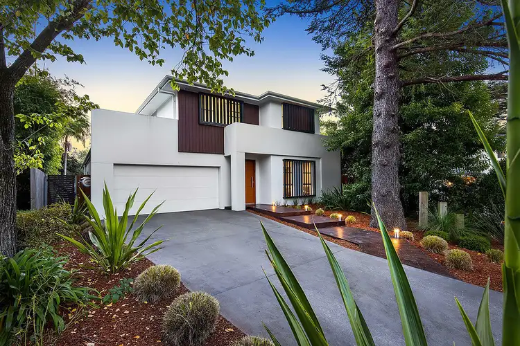 15 Myrtle Place, St Ives NSW 2075