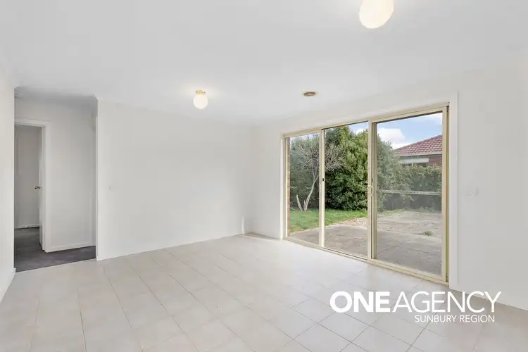 Sixth view of Homely house listing, 10 Landscape Close, Gisborne VIC 3437