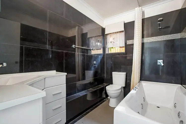 Sixth view of Homely unit listing, 8/36 Old Smithfield Road, Freshwater QLD 4870