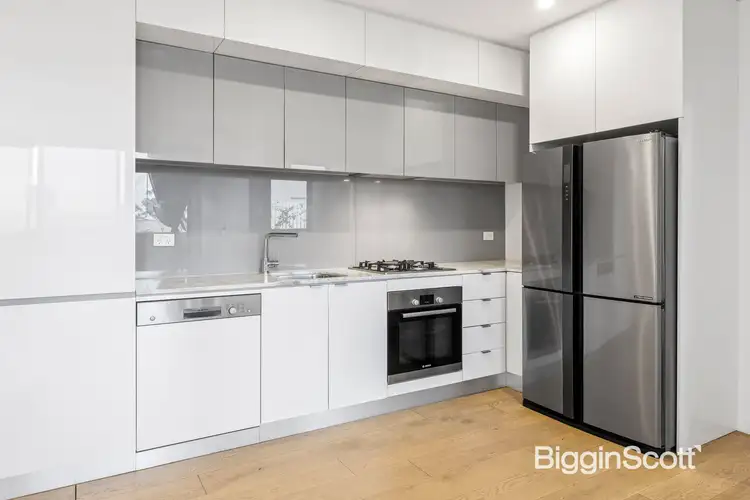 Fourth view of Homely apartment listing, 10/5 Sovereign Point Court, Doncaster VIC 3108